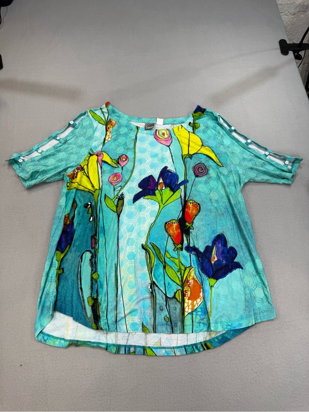 Simply Art by Dolcezza “summers coming” soft stretch top abstract floral XXL